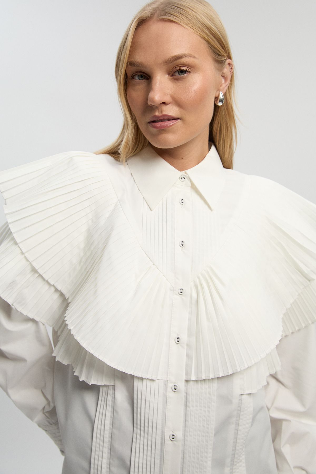 KarenMillen Cotton Poplin Ruffle Detail Long Sleeve Woven Collared Shirt