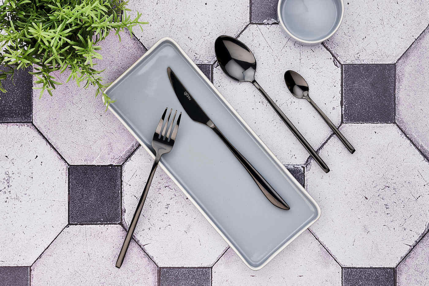 NUDE - Lot de 24 couverts de table en inox noir