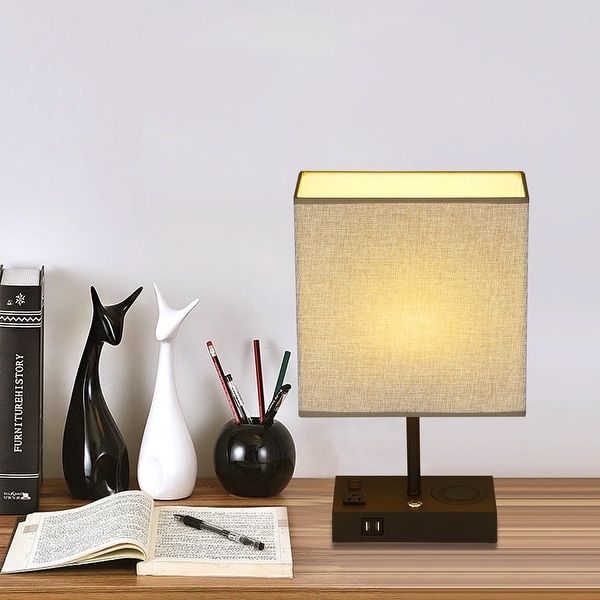 Cedar Hill 17 in. Wireless charging Table Lamp with USB Port