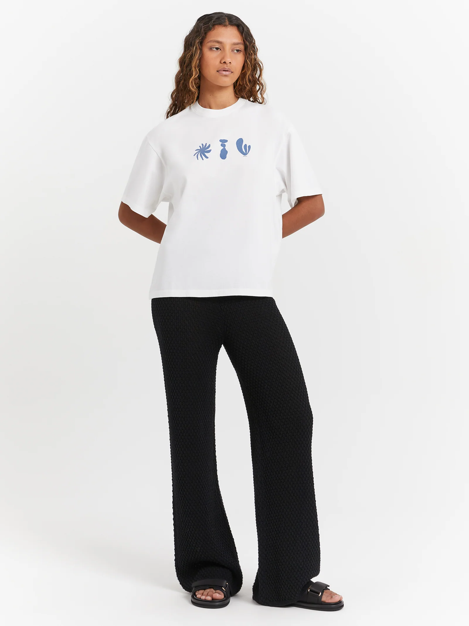 Vase Oversized T-Shirt
