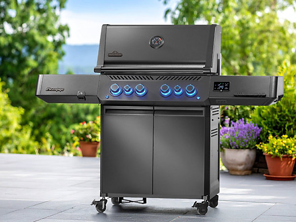 Barbecue à gaz Prestige 500 Phantom connecté - Napoléon