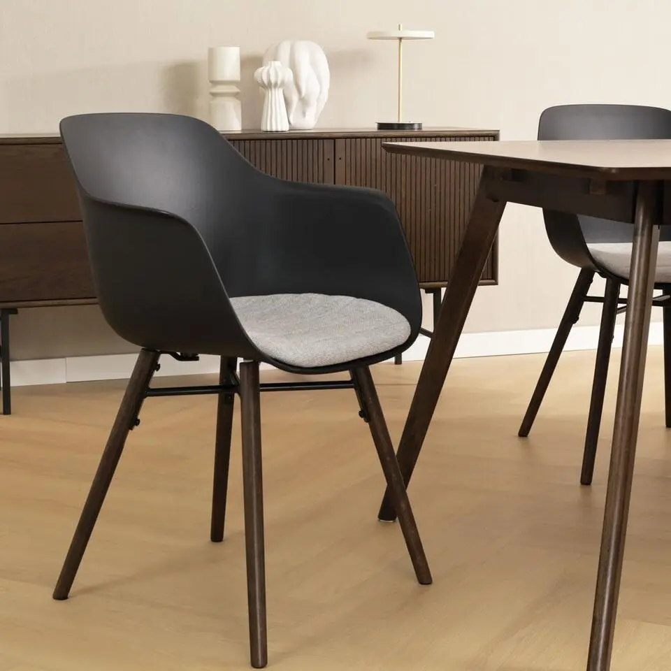 Nolon Nena-Liz Eetkamerstoel Zwart - Lichtgrijs Kussen - Walnoot