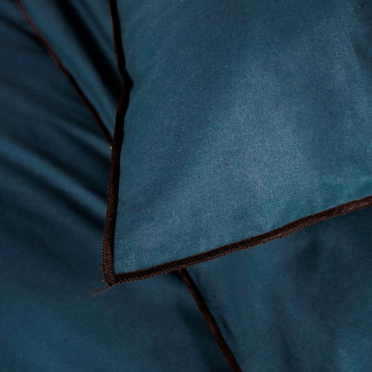 HOTEL TROPIK PLAZA - Parure de lit 2 personnes uni en Coton Bleu 260x240 cm