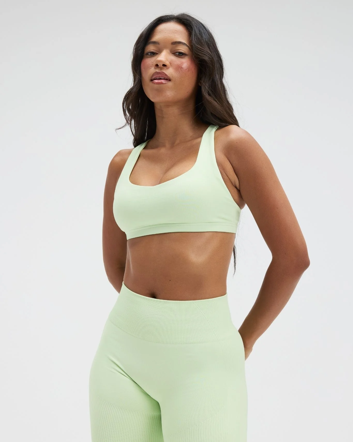 Elevate™ Sculpting Medium Impact Multiway Bra | Pistachio Green