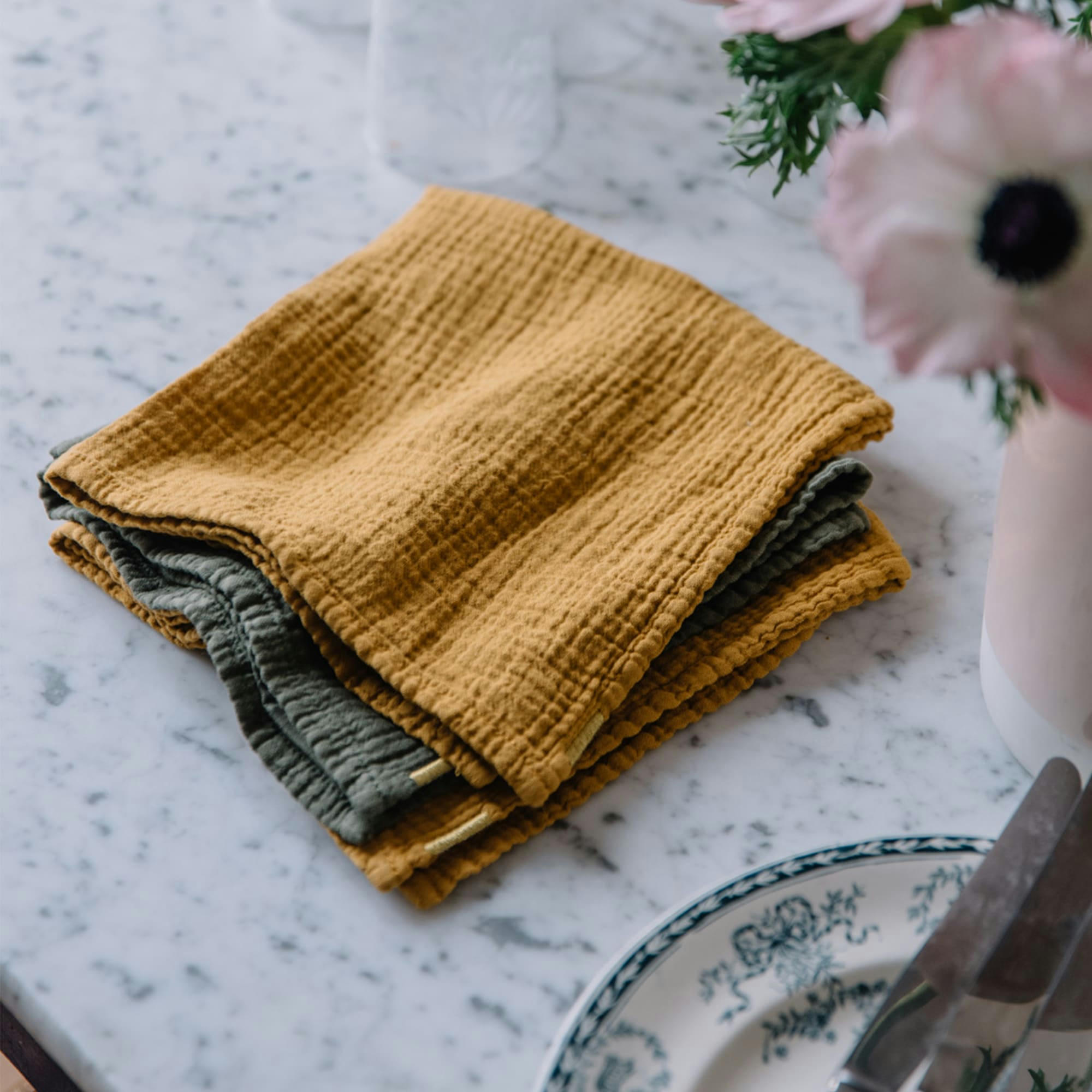 - Serviettes de table (lot de 2) en double gaze de coton jaune safran