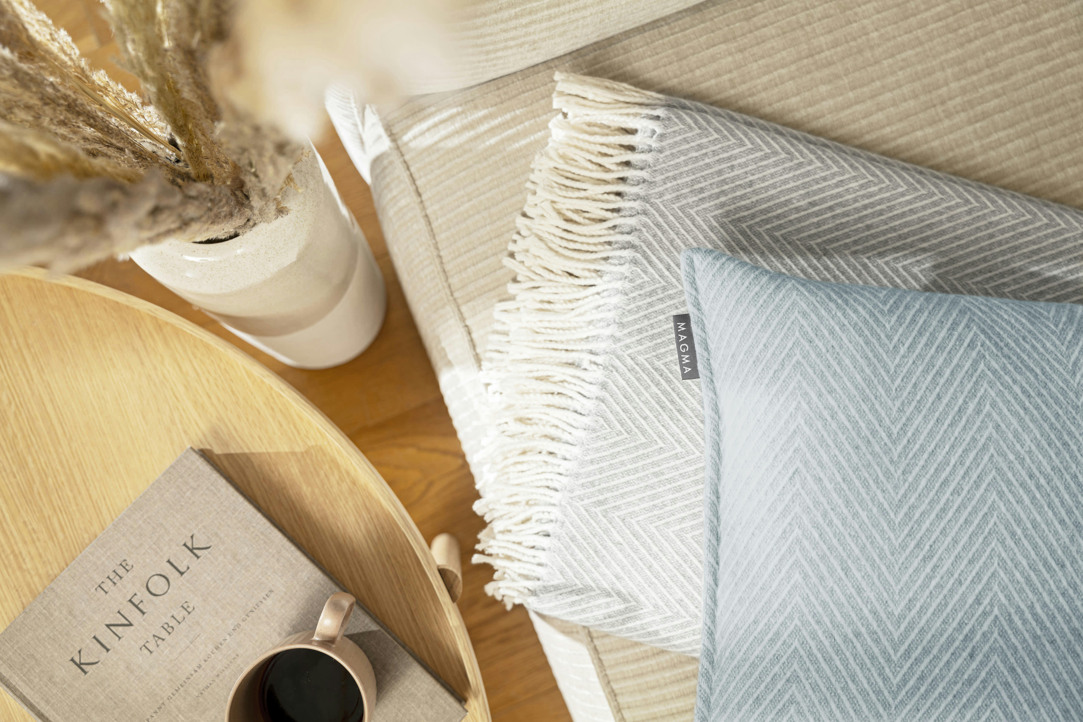 MERIDA - Housses de coussin chevrons bleu coton recyclé- Lot de 2 - 45x45