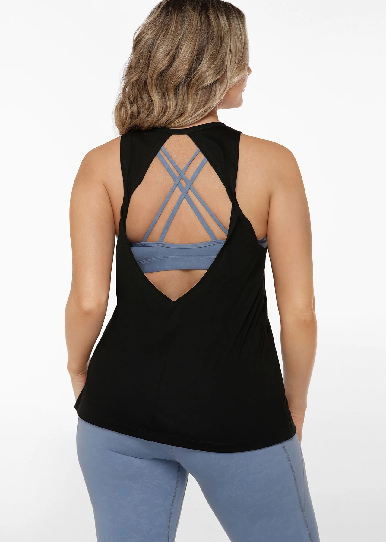 Twist Back Active Tank