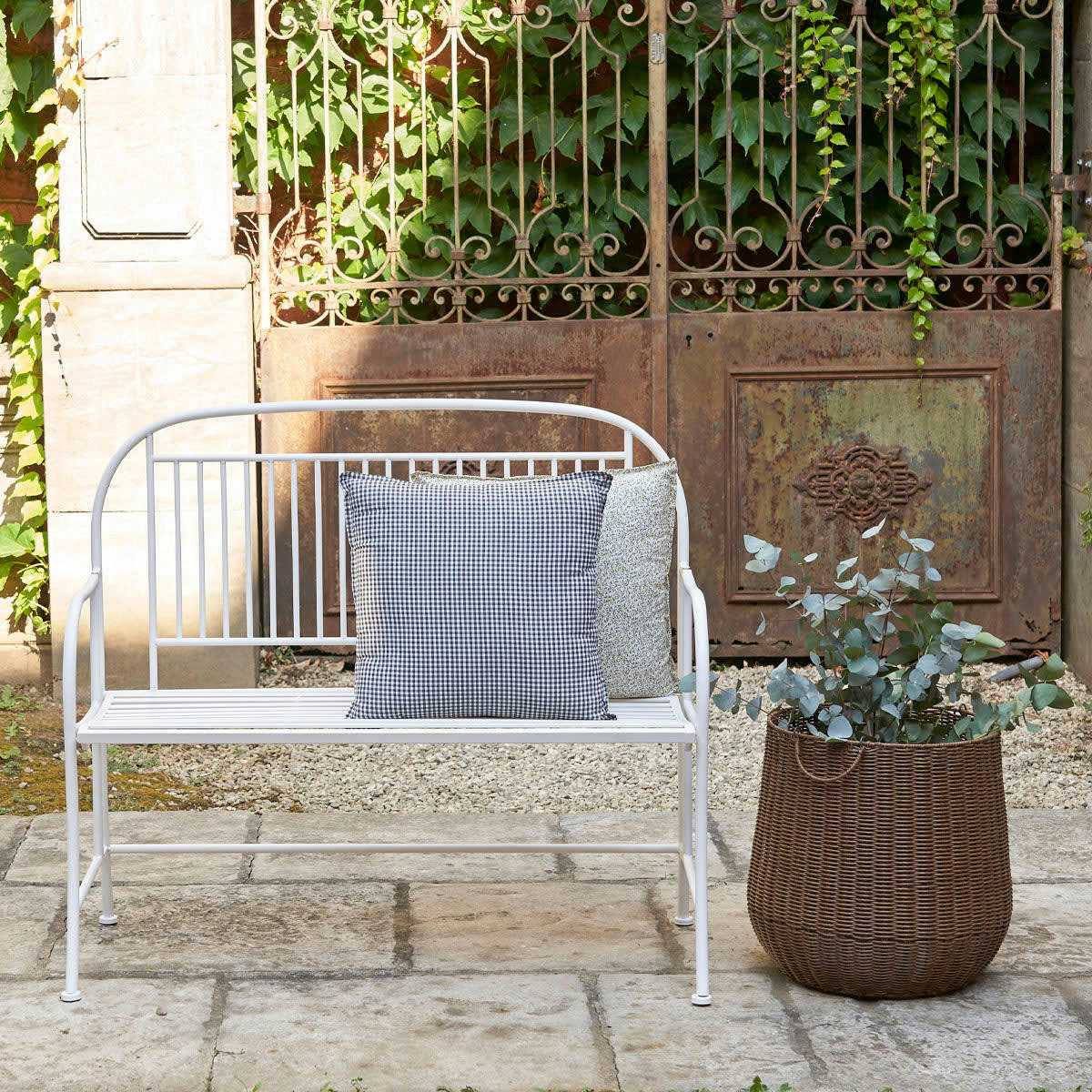 - Banc en fer forgé pliant