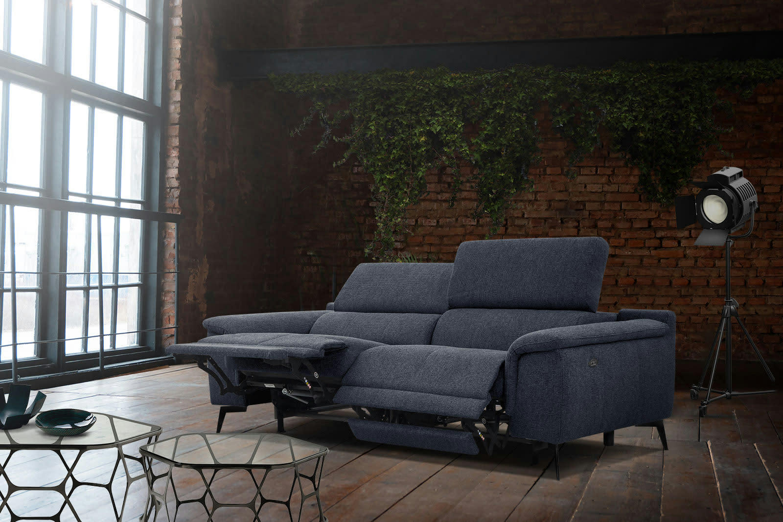 FIERO - Canapé droit 3 places XXL avec 2 relax électriques tissu bleu foncé