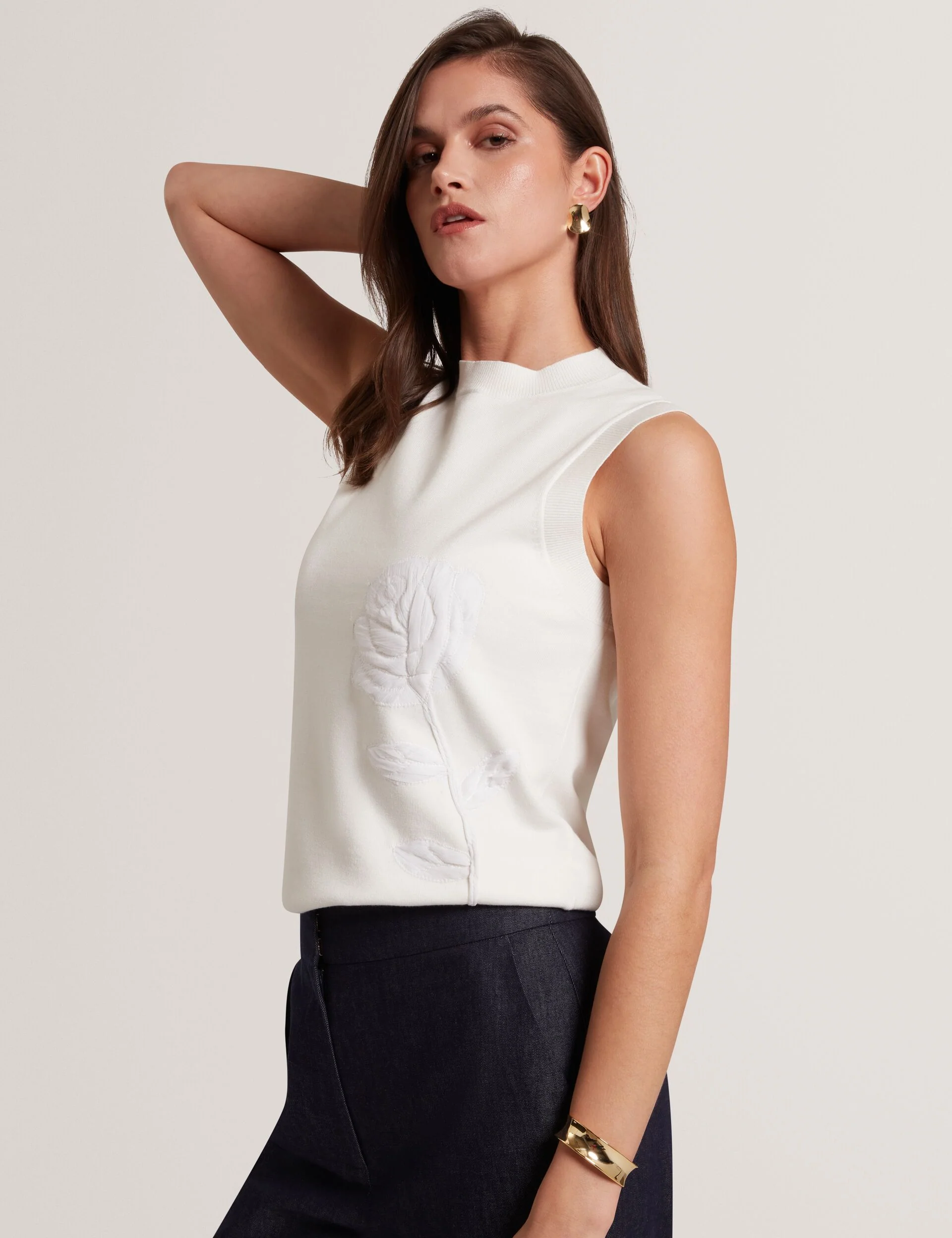 NYELI | IVORY