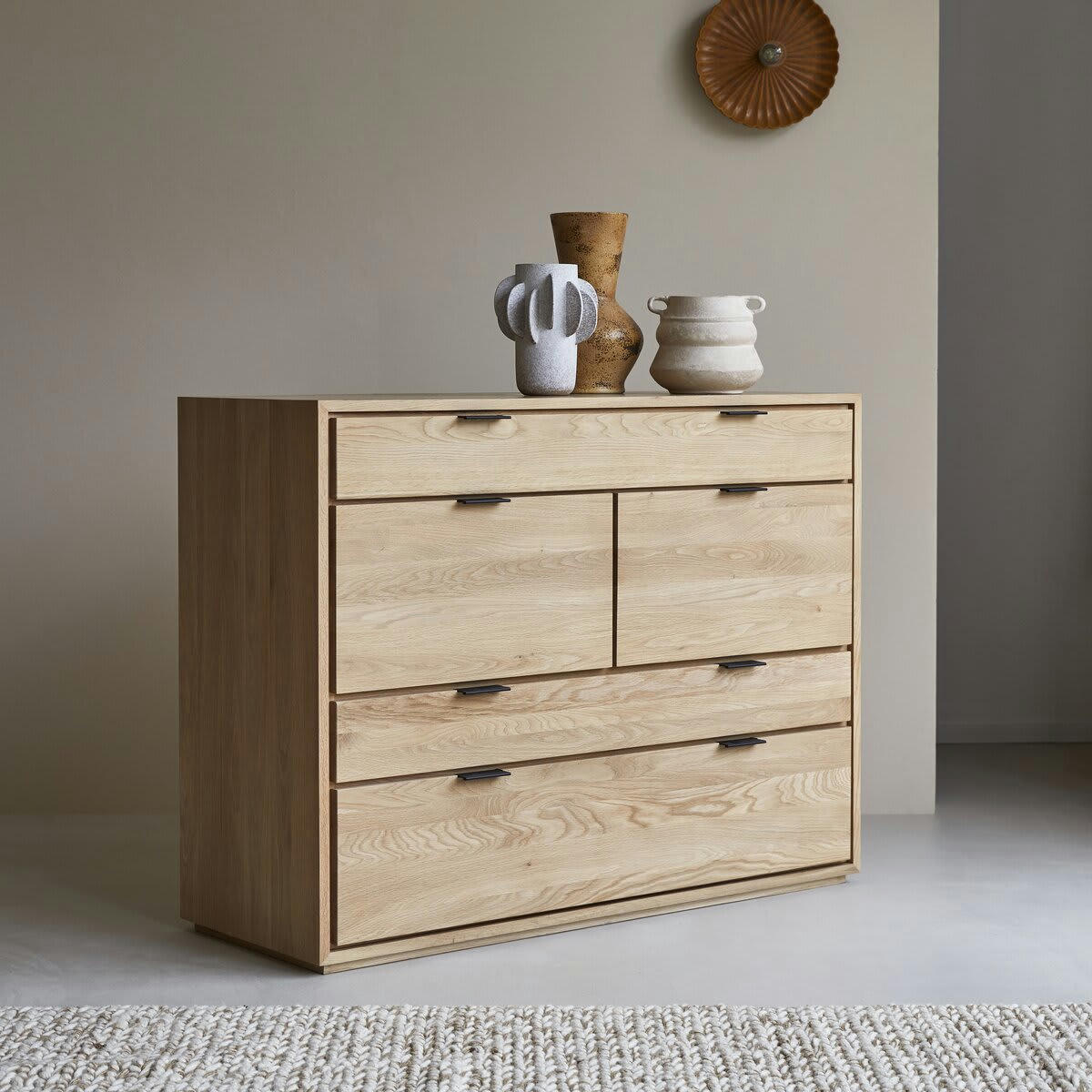 SENSON - Commode en chêne massif
