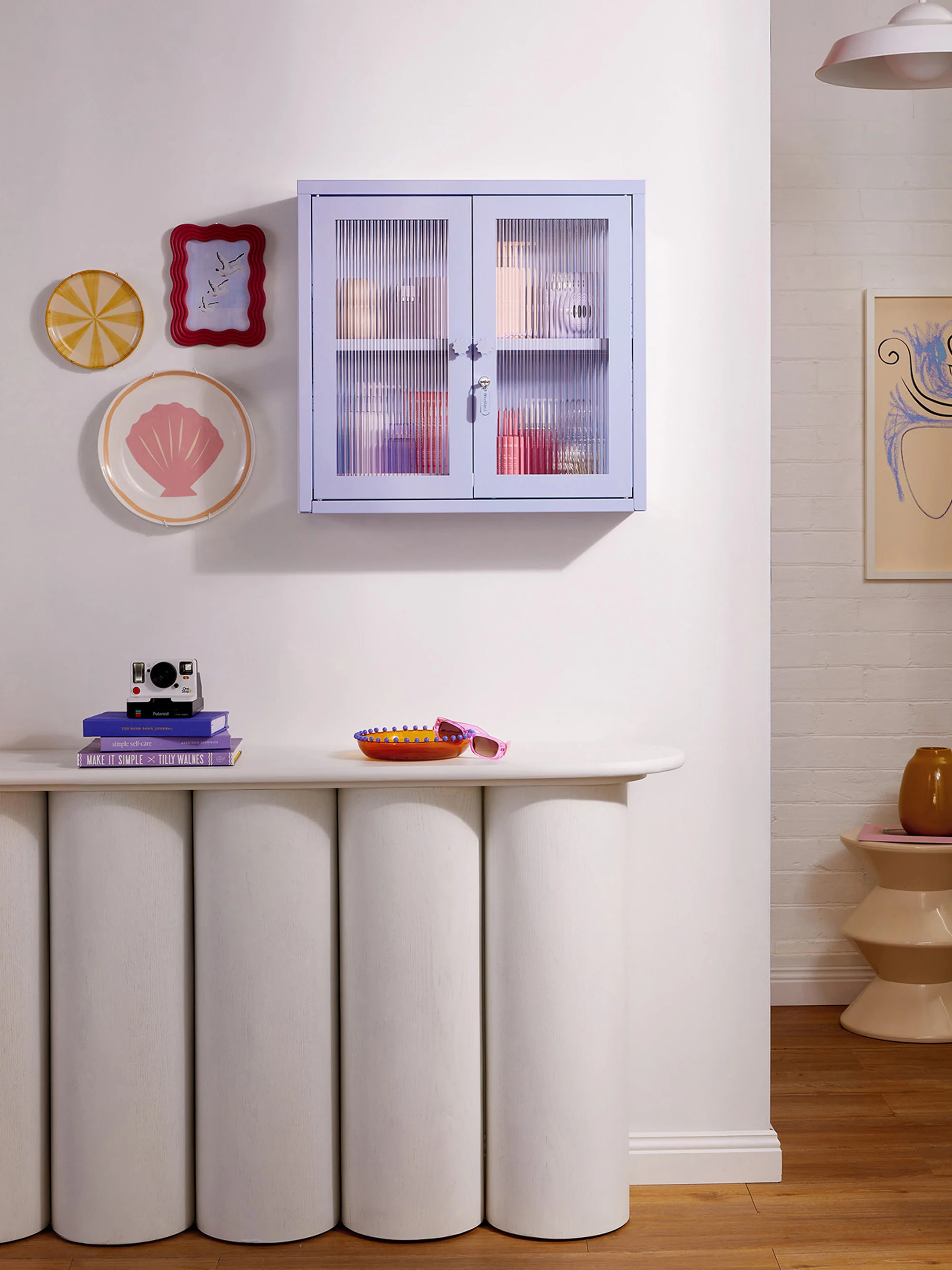 Wand-Vitrine The Kit