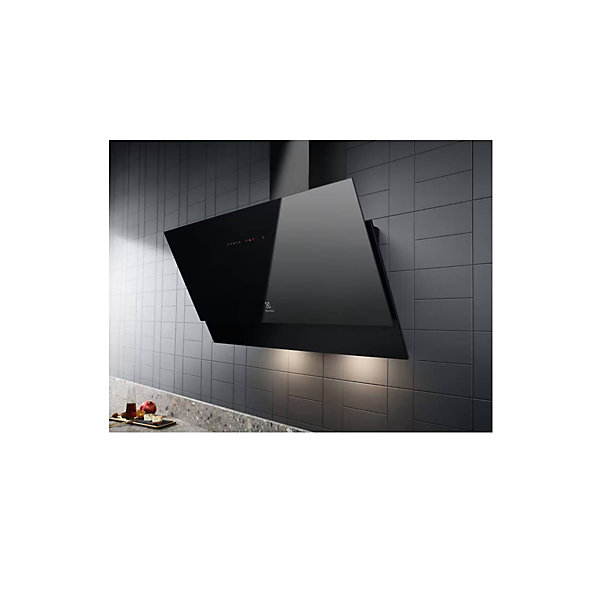 Hotte décorative inclinée 90cm 460m3/h noir Electrolux LFV429K