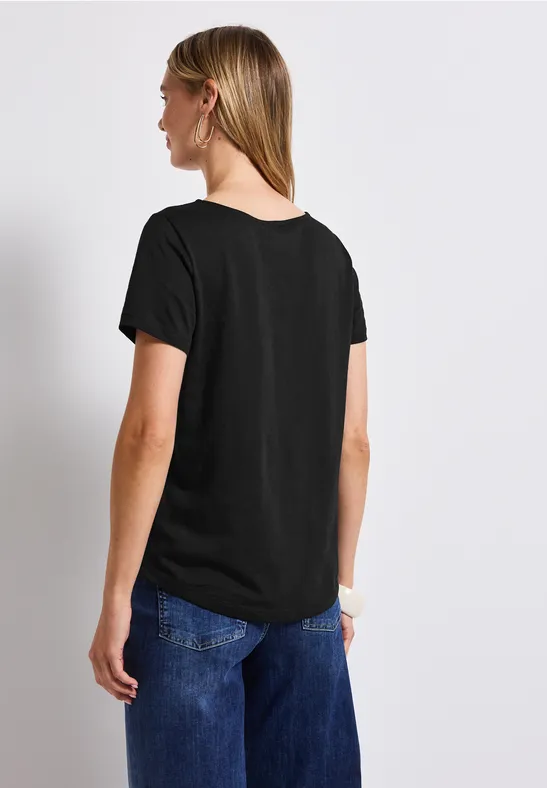 Basic T-Shirt in Unifarbe