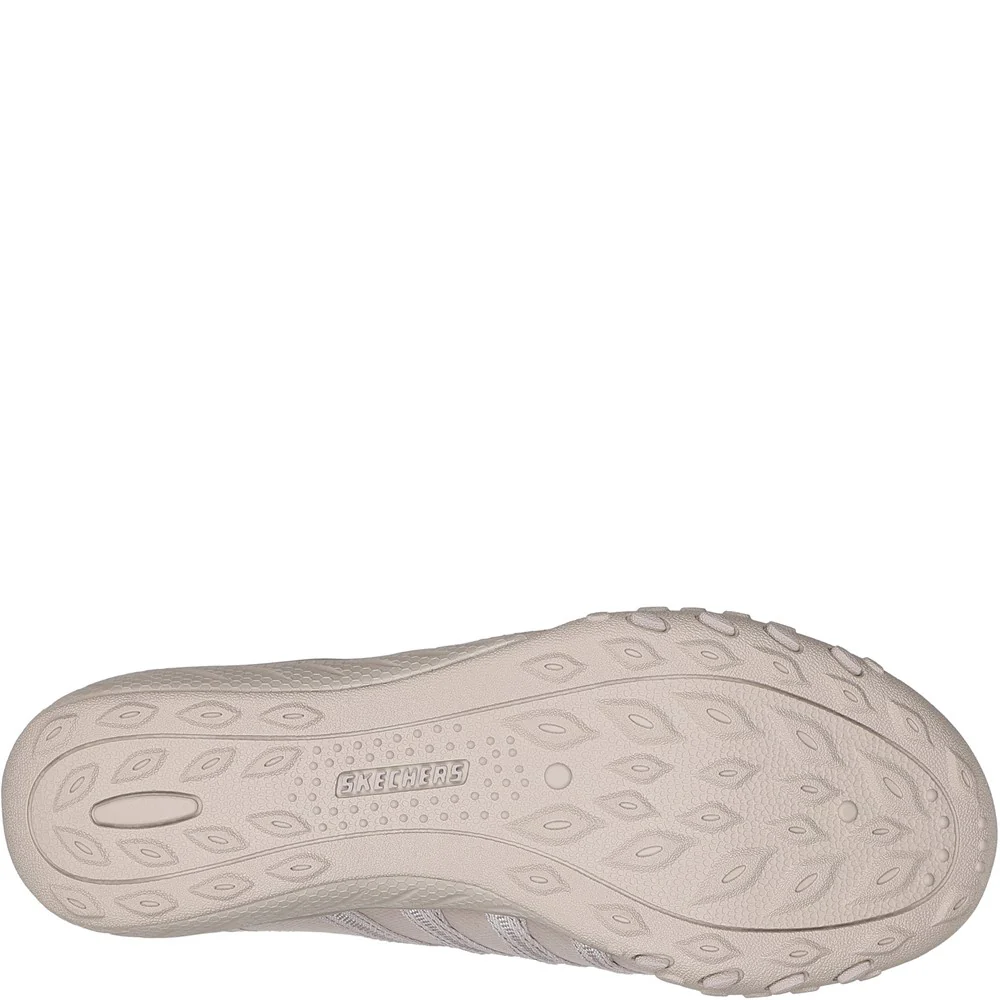 Skechers Breathe-Easy Roll-With-Me Wide Fit Shoes