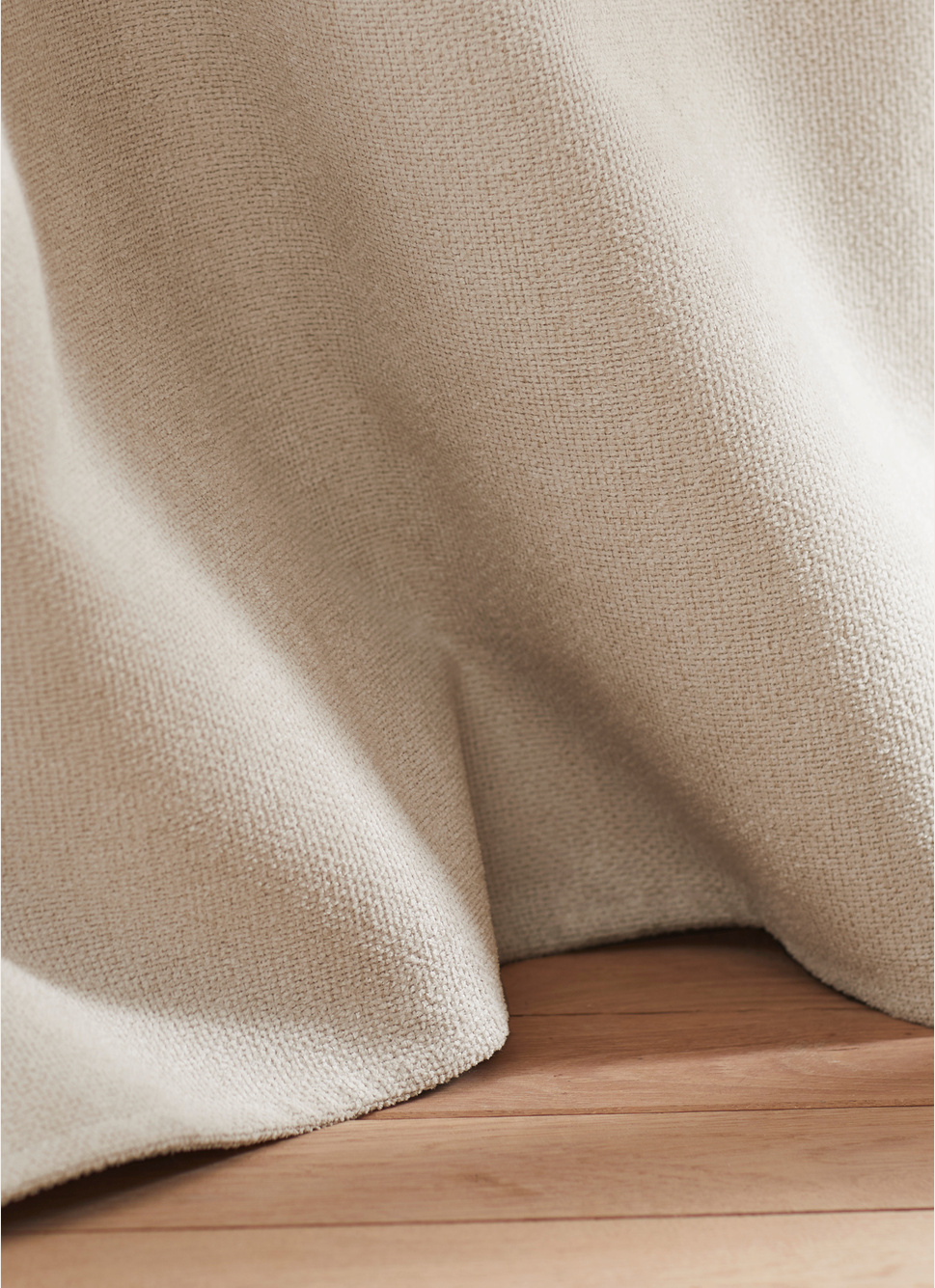 RIDEAU OBSCURCISSANT EN VELOURS CHENILLEÉCRU