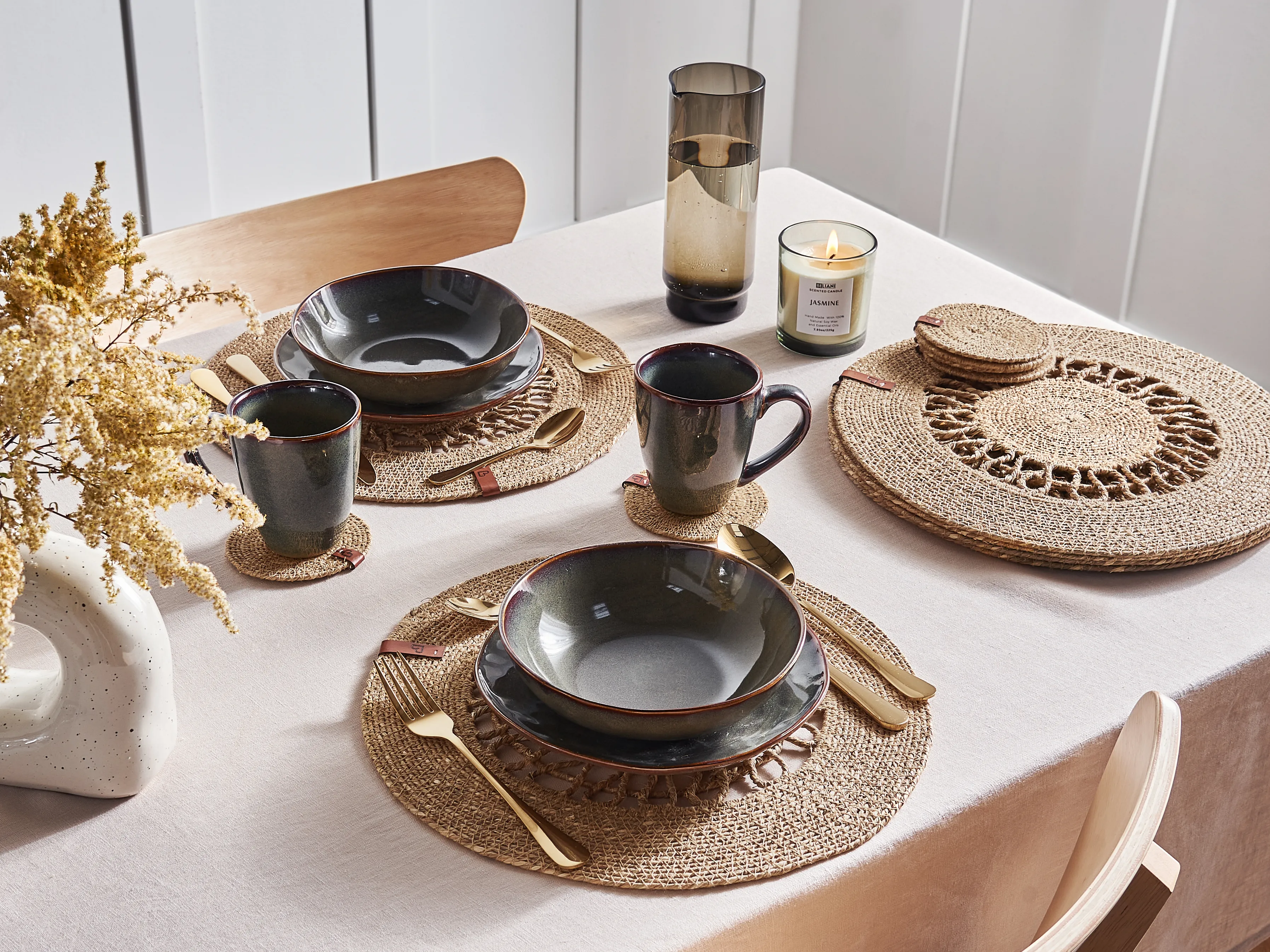 12 Piece Placemats and Coasters Set PEPPERBERRY Seagrass Natural