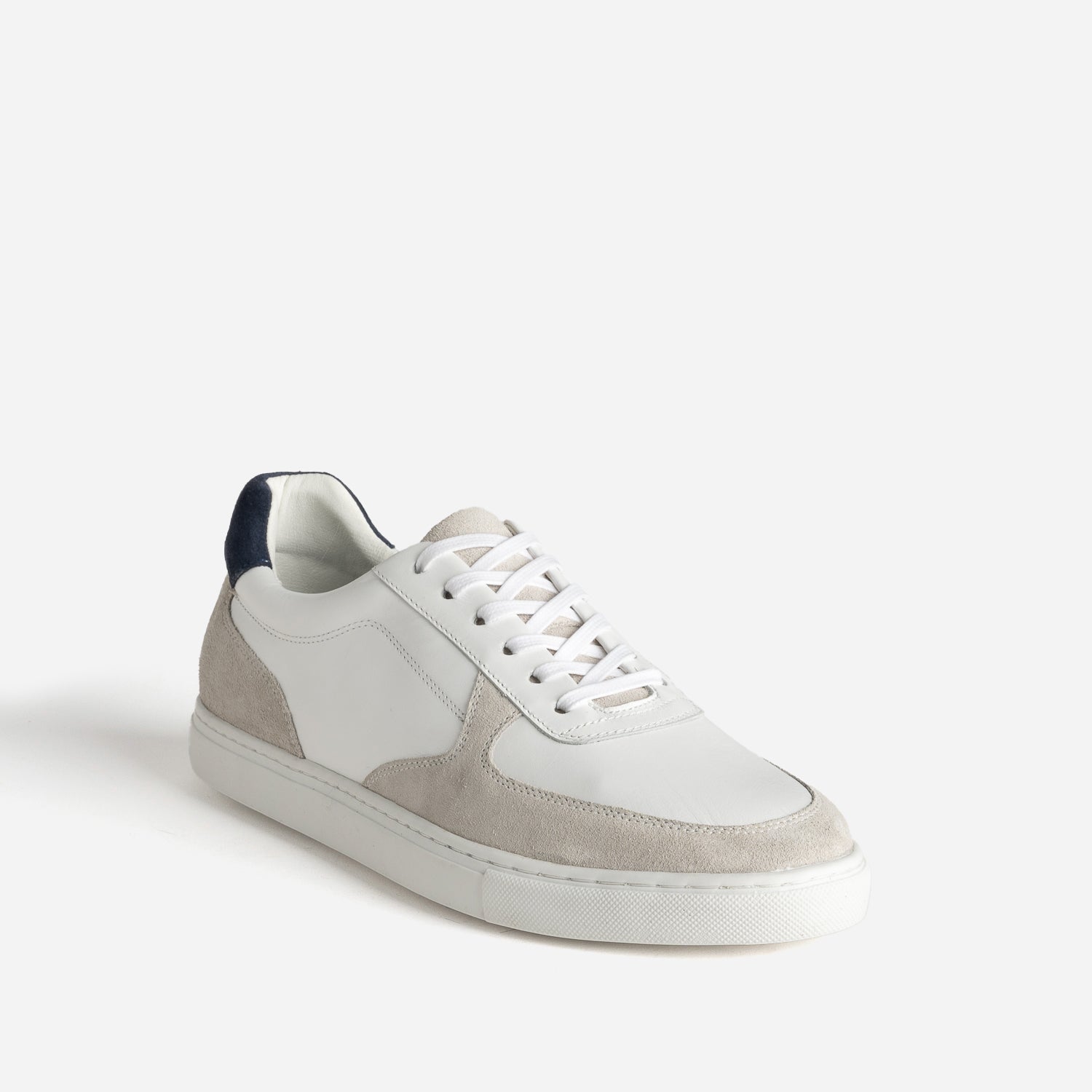 Tennis blanche cuir, grise, marine