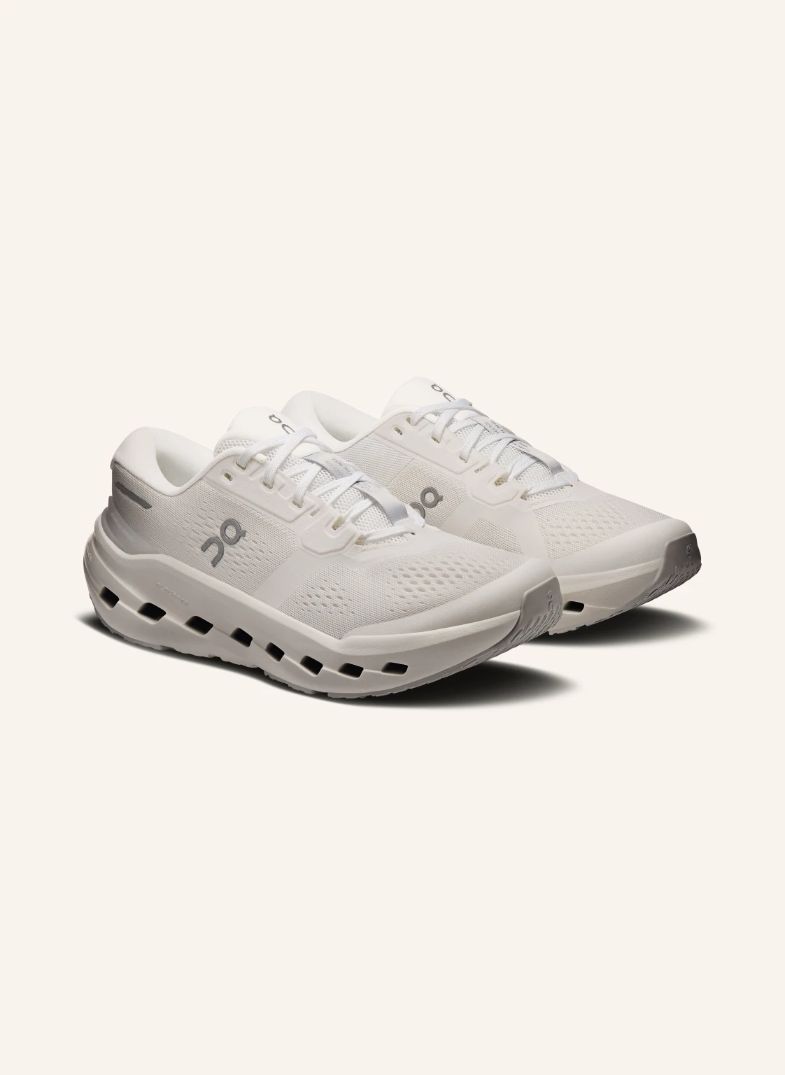 On Laufschuhe CLOUDRUNNER 3