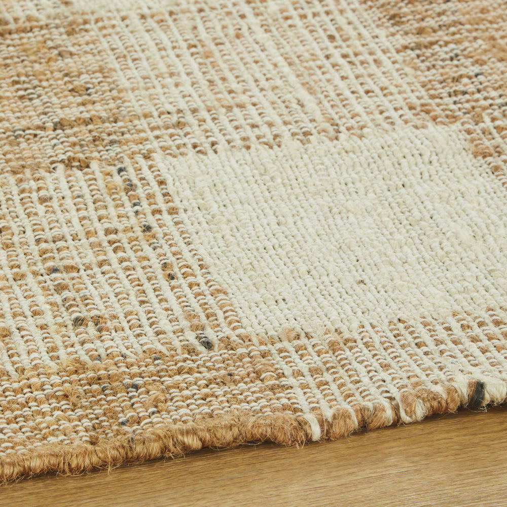 PIZEN - Tapis en jute tissé et coton motifs à carreaux marron caramel et blancs 160x210