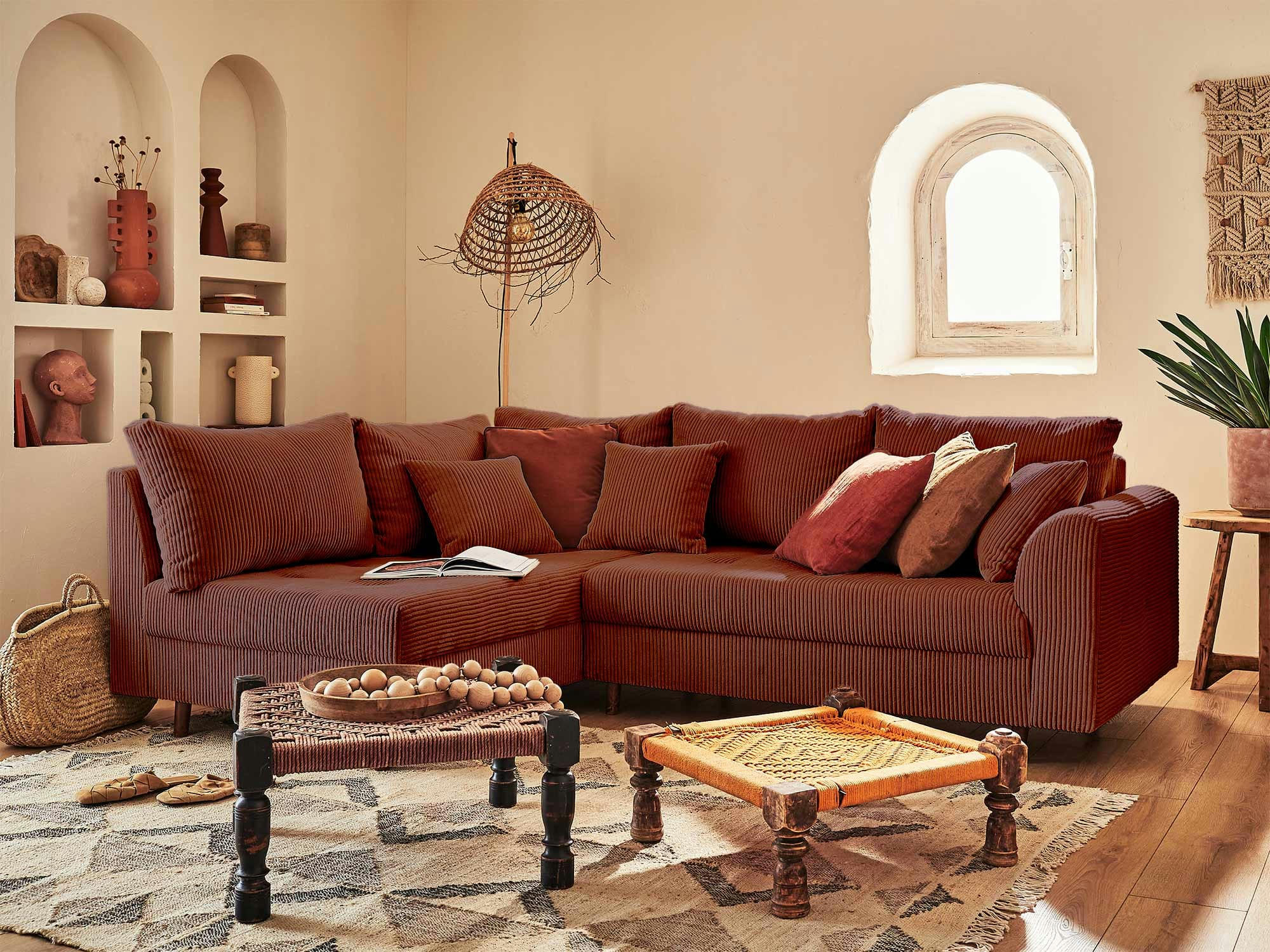 RUNE - Canapé d'angle gauche 4 places en velours côtelé terracotta