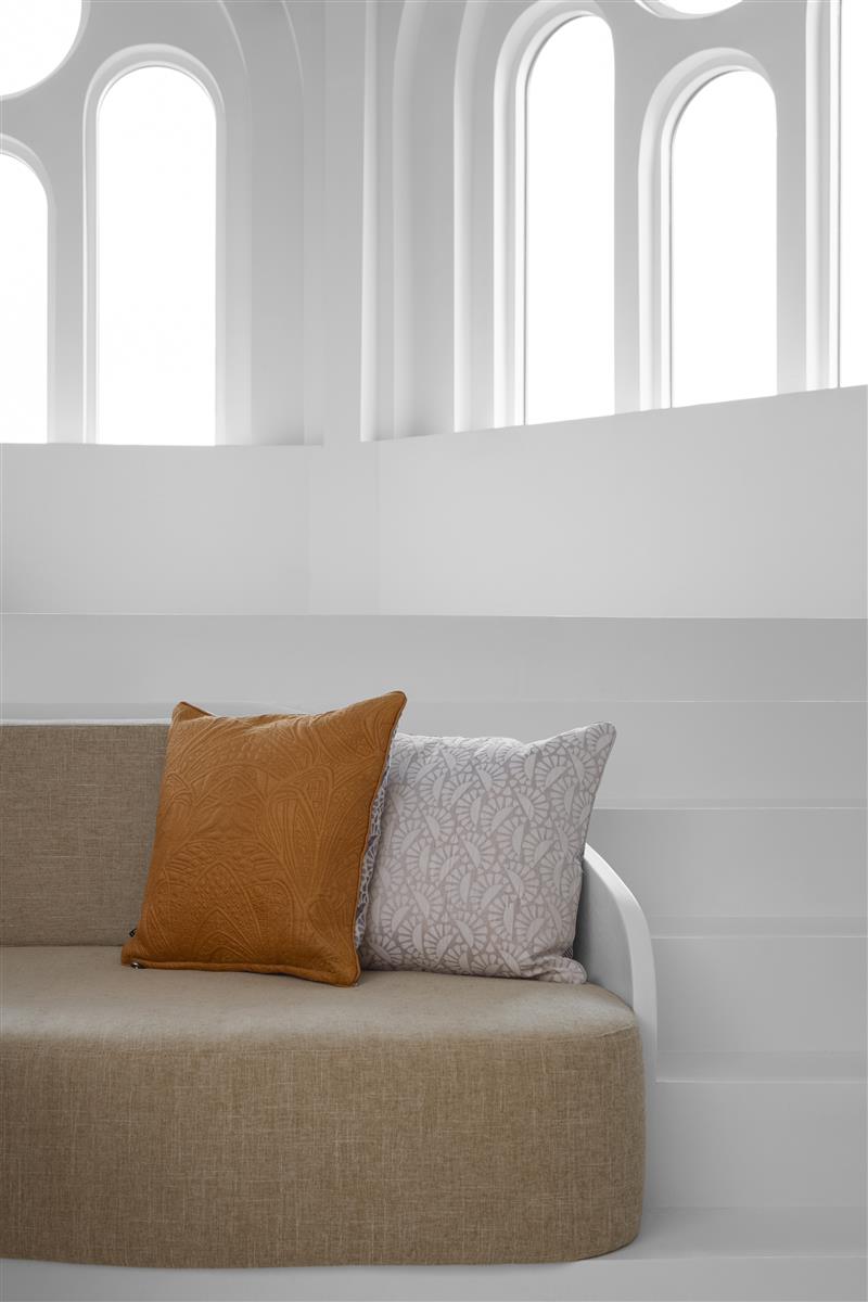 MOOOI decoratiekussen Woodblock Beetle Square - 50x50 / 20x20 Inch cm - lichtpaars