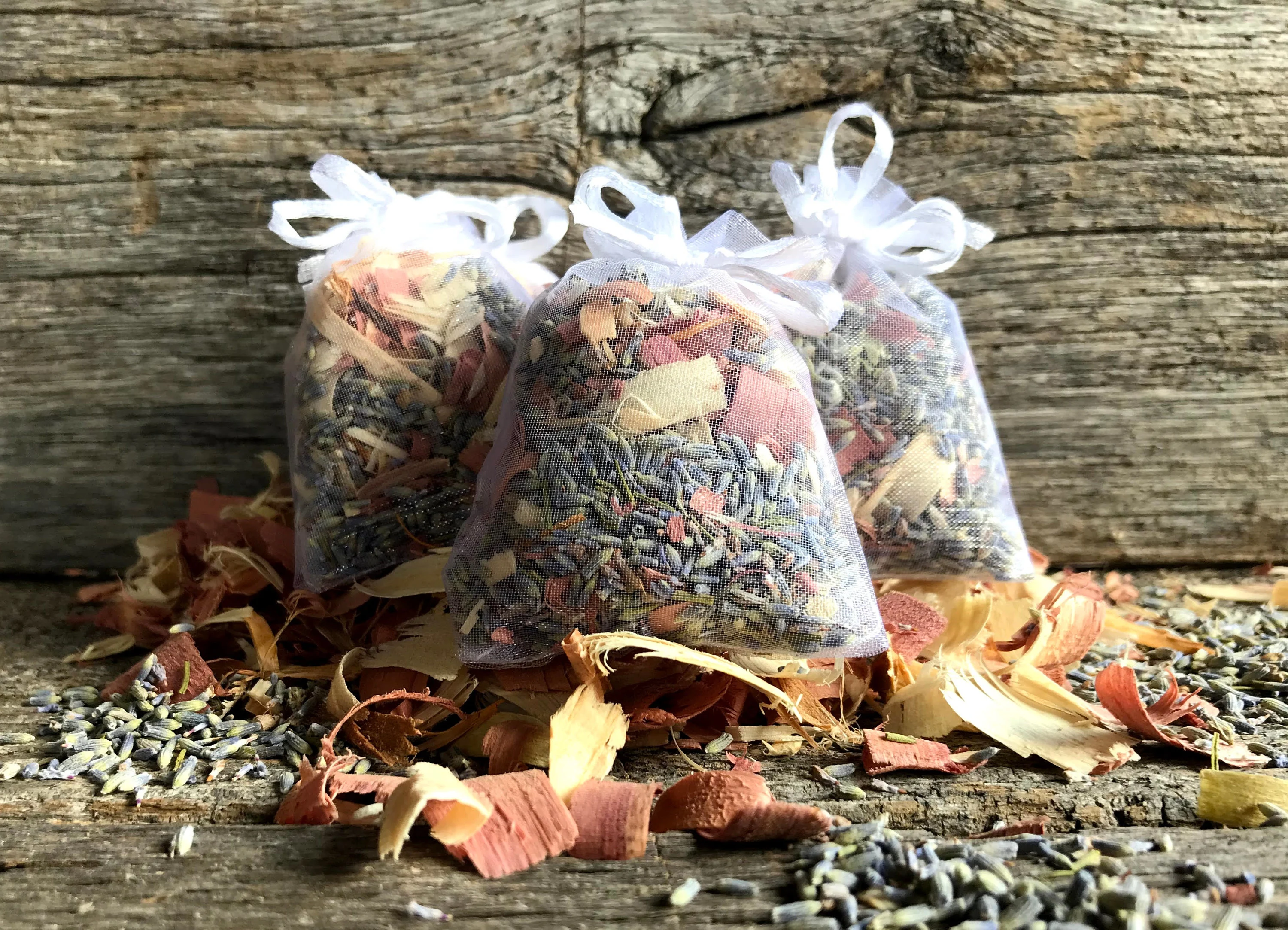 Set of 12 Cedar and Lavender Sachets