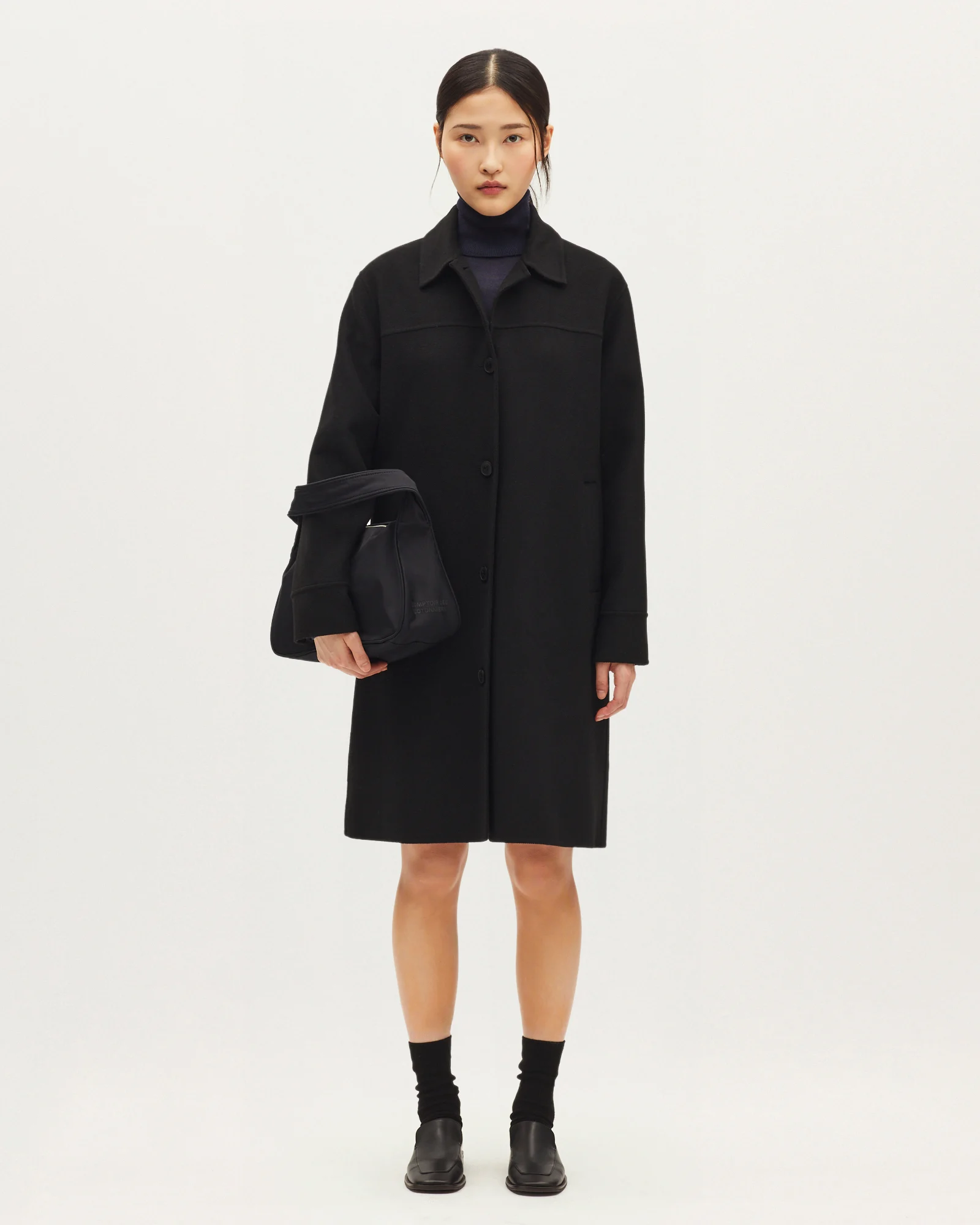 Manteau droit mi-long avec laine