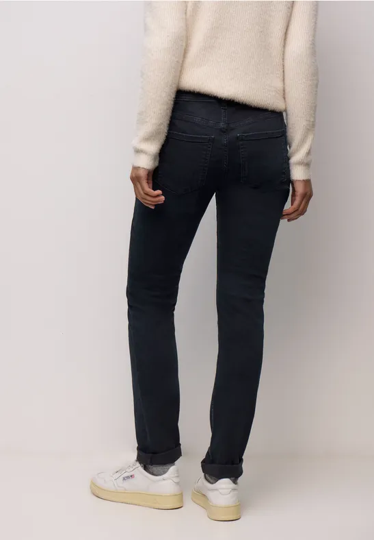 Casual Fit Jeans