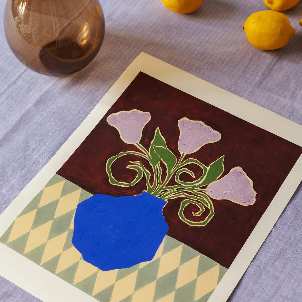 The Poster Club - Purple Flowers von Carla Llanos, 30 x 40 cm
