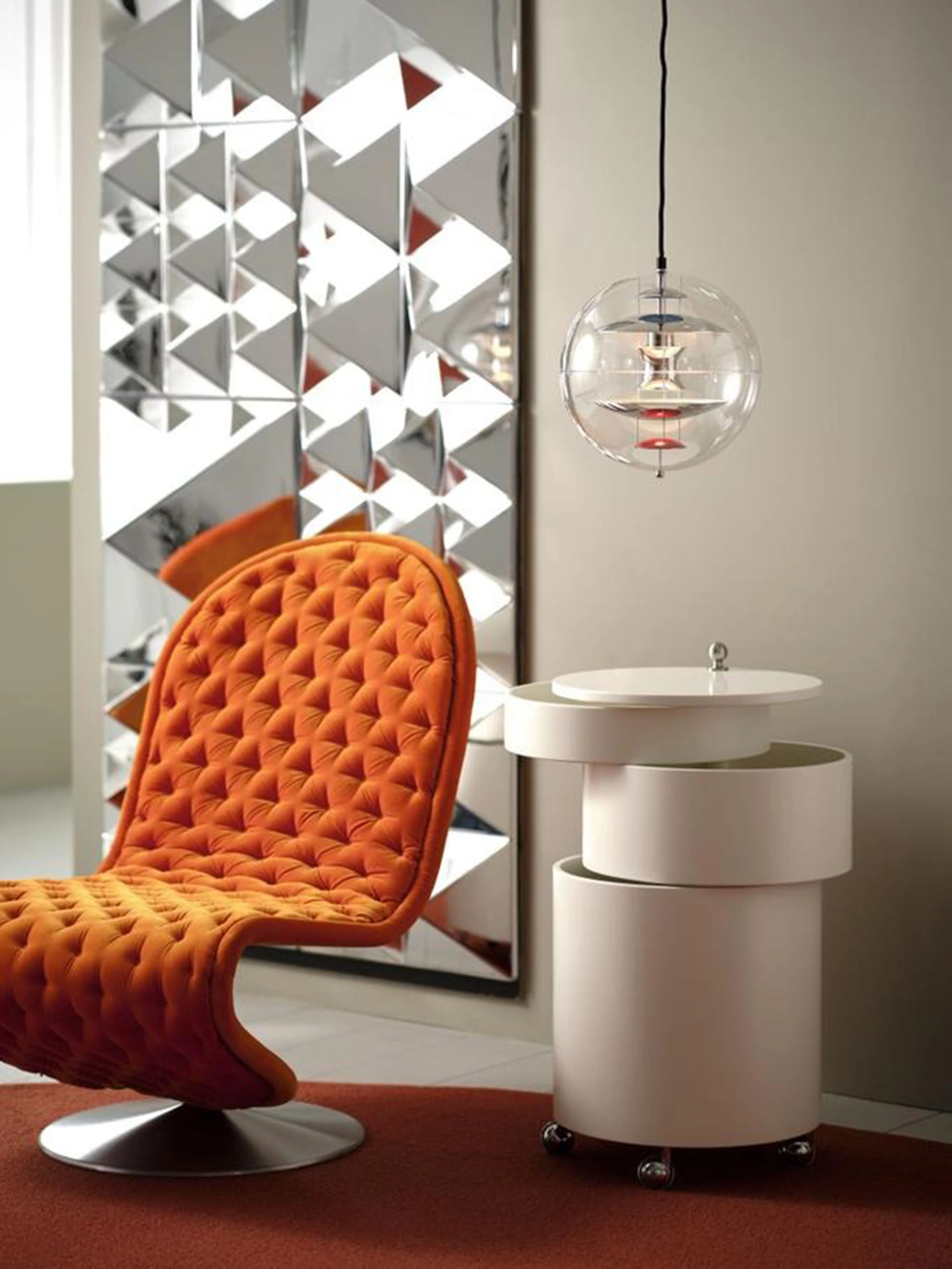Kleine Pendelleuchte VP Globe, Design Verner Panton