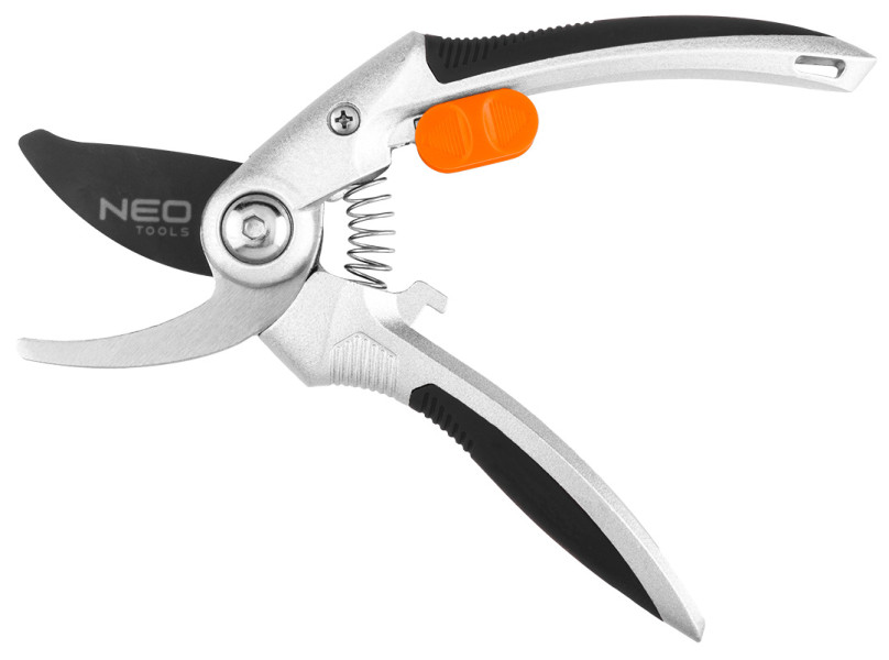 Sekator ogrodowy by-pass 210mm zakres do 20mm NEO 15-212