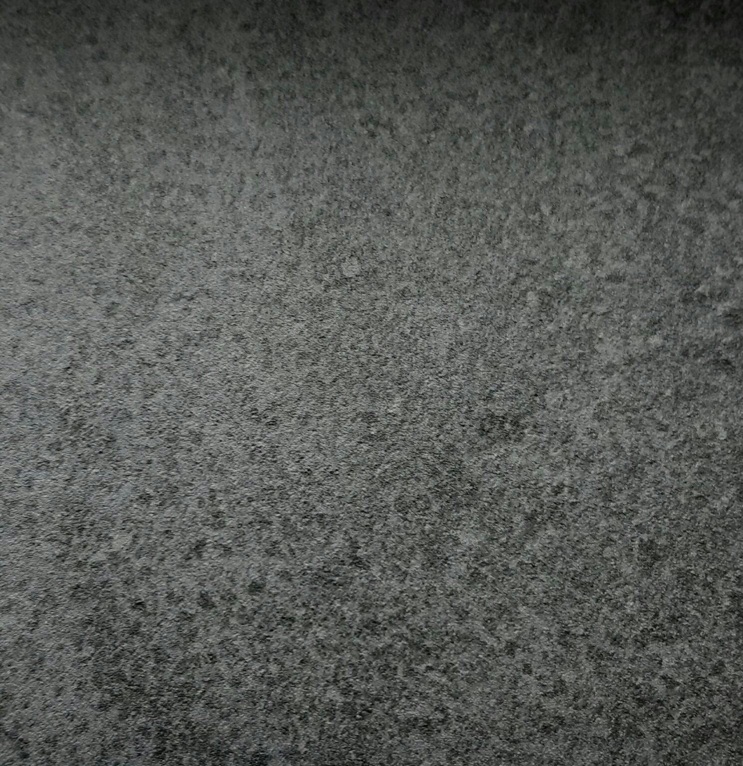 Table en céramique grise avec pied lotus 180-280 cm LOMBARDIE