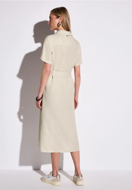 Kurzarmkleid mit Knopfleiste