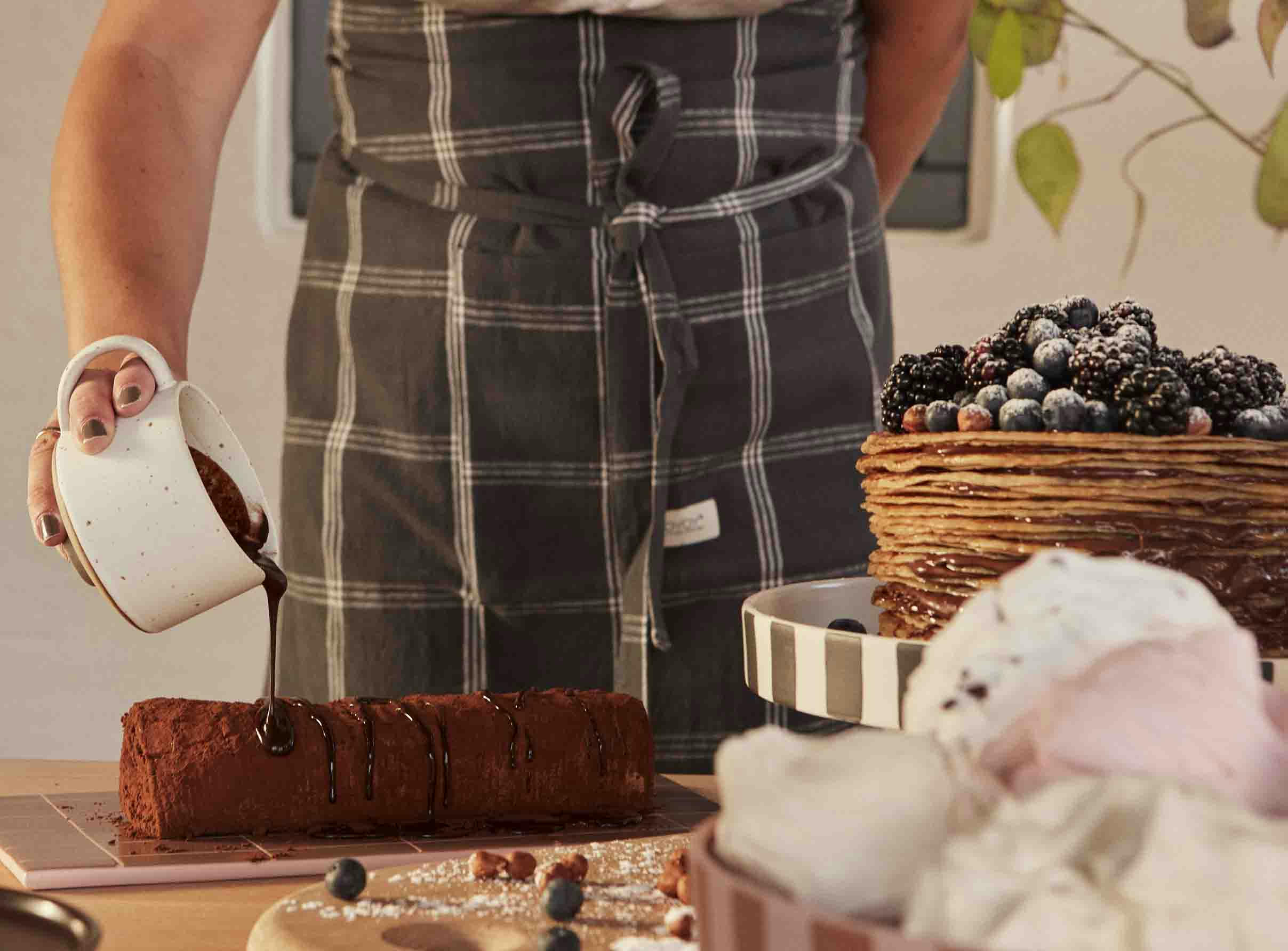 GOBI - Tablier Chef noir en coton organique H92x84cm