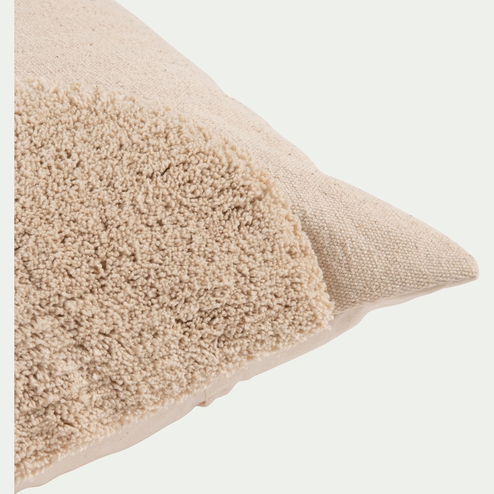 OLLIA - Coussin motifs laineux en coton 45x45cm - naturel