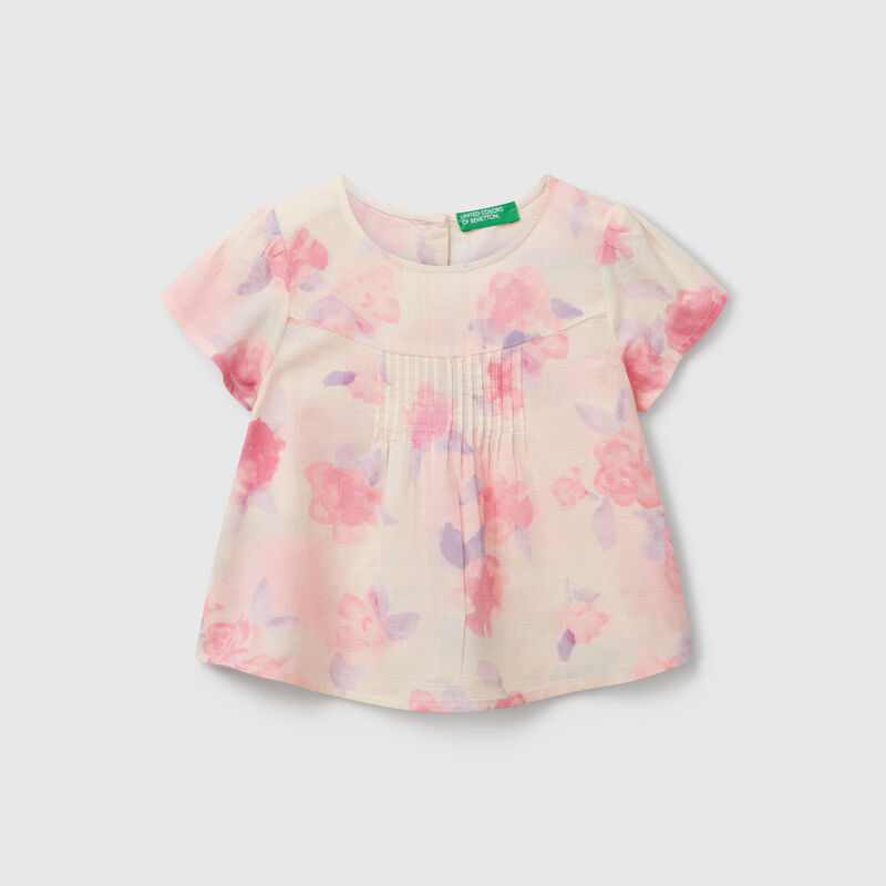 Patterned blouse