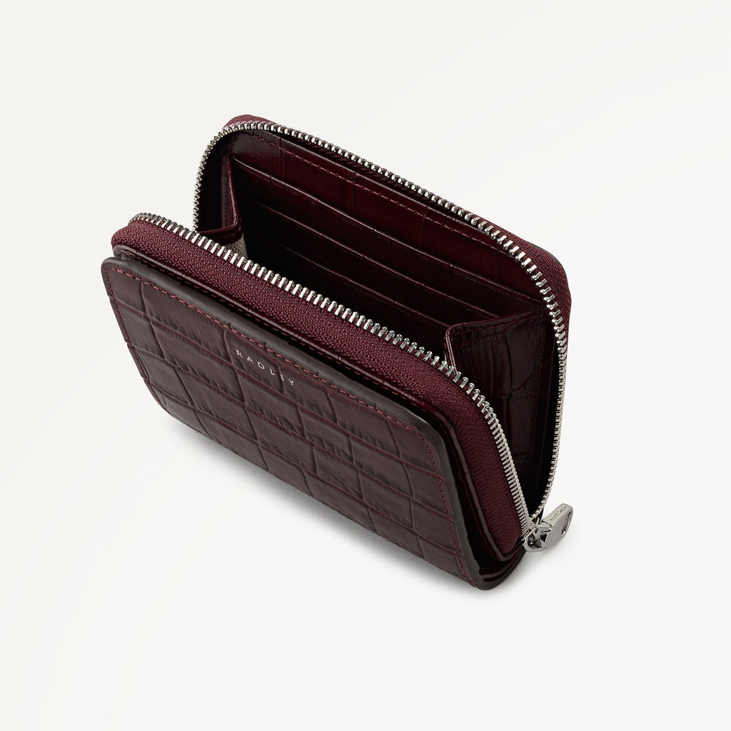 Dukes Place - Faux Croc - Medium Zip Around Purse