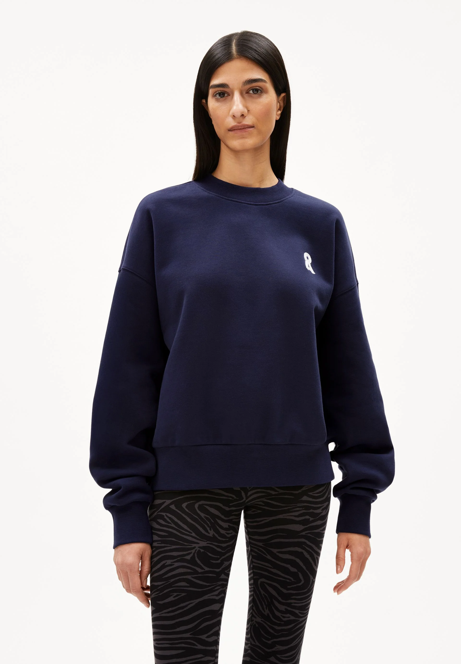 ICONIC Å ALIZAA SWEATSHIRT