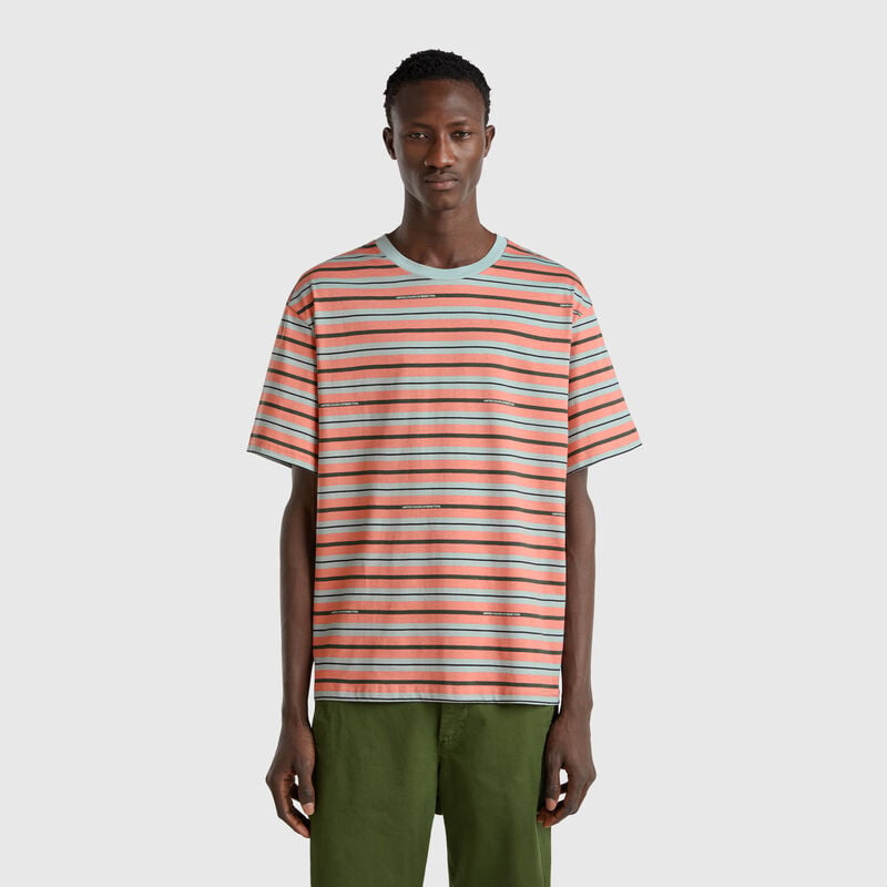 Oversized striped t-shirt