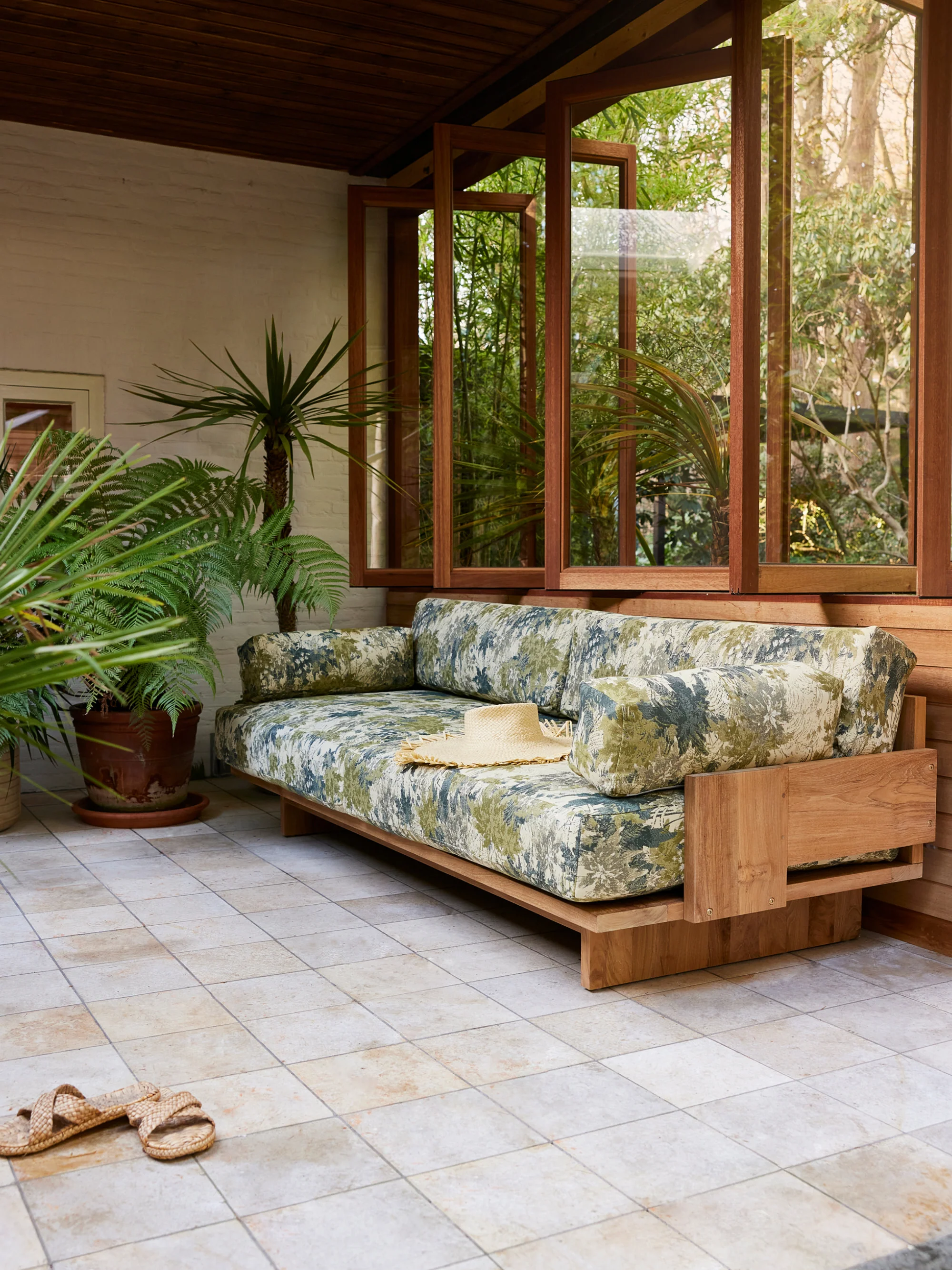 Garten-Sofa Botanical aus Teakholz