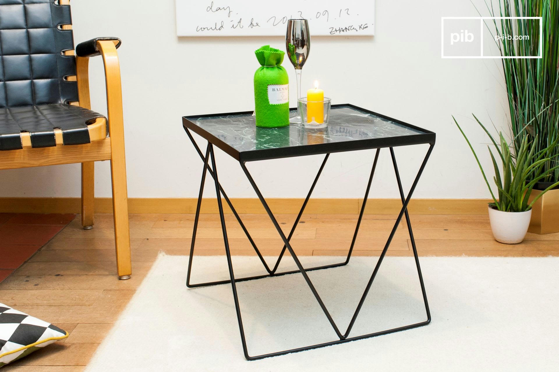 BUMCELLO - Table d'appoint en métal noir et marbre vert