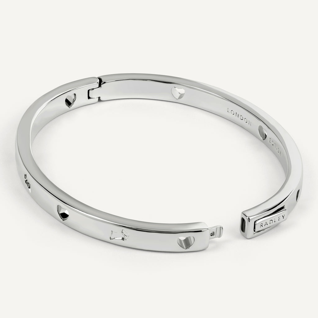 The Camden - Cut Out Heart And Dog Bangle