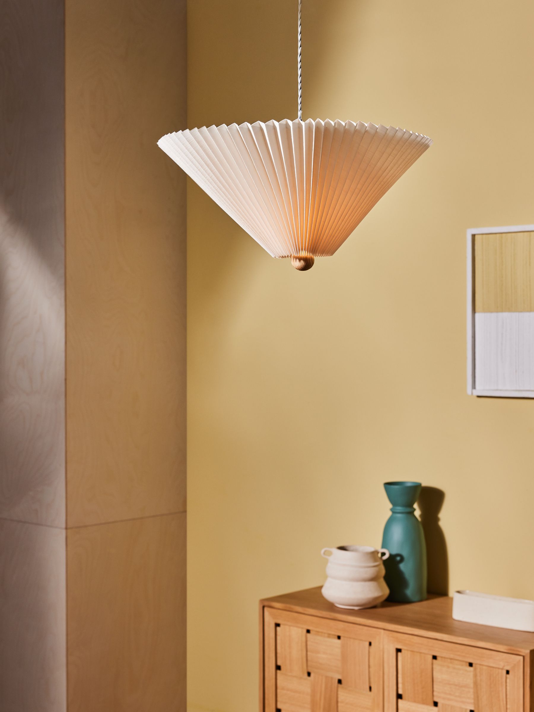 Lila Easyfit Shade in Cream