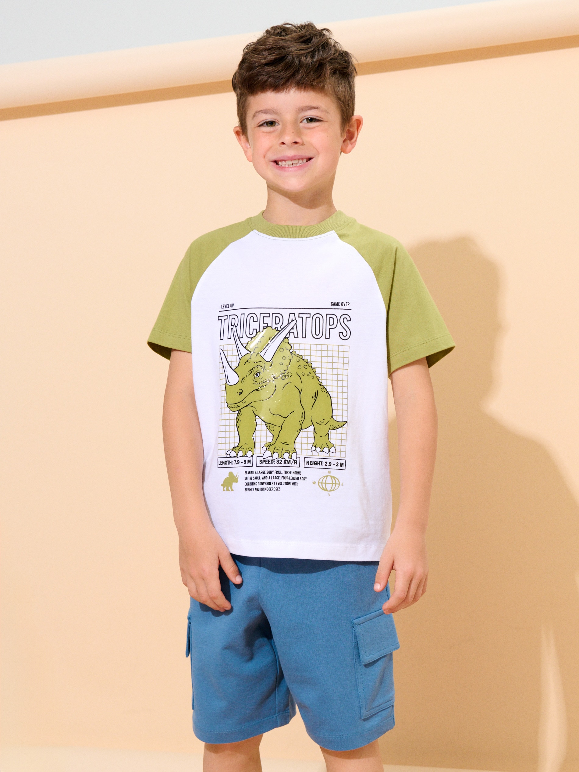 Komplet dzianinowy z motywem dinozaura
