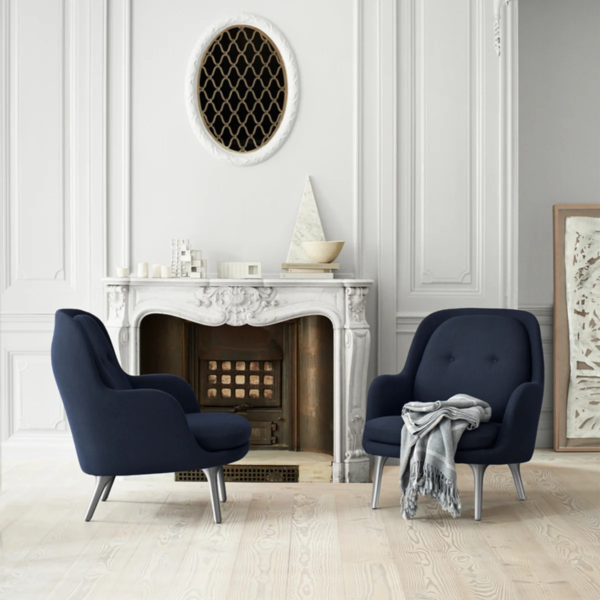 Fritz Hansen - Fri Sessel, Aluminium gebürstet / dunkelblau (Kvadrat Sunniva 2 192)
