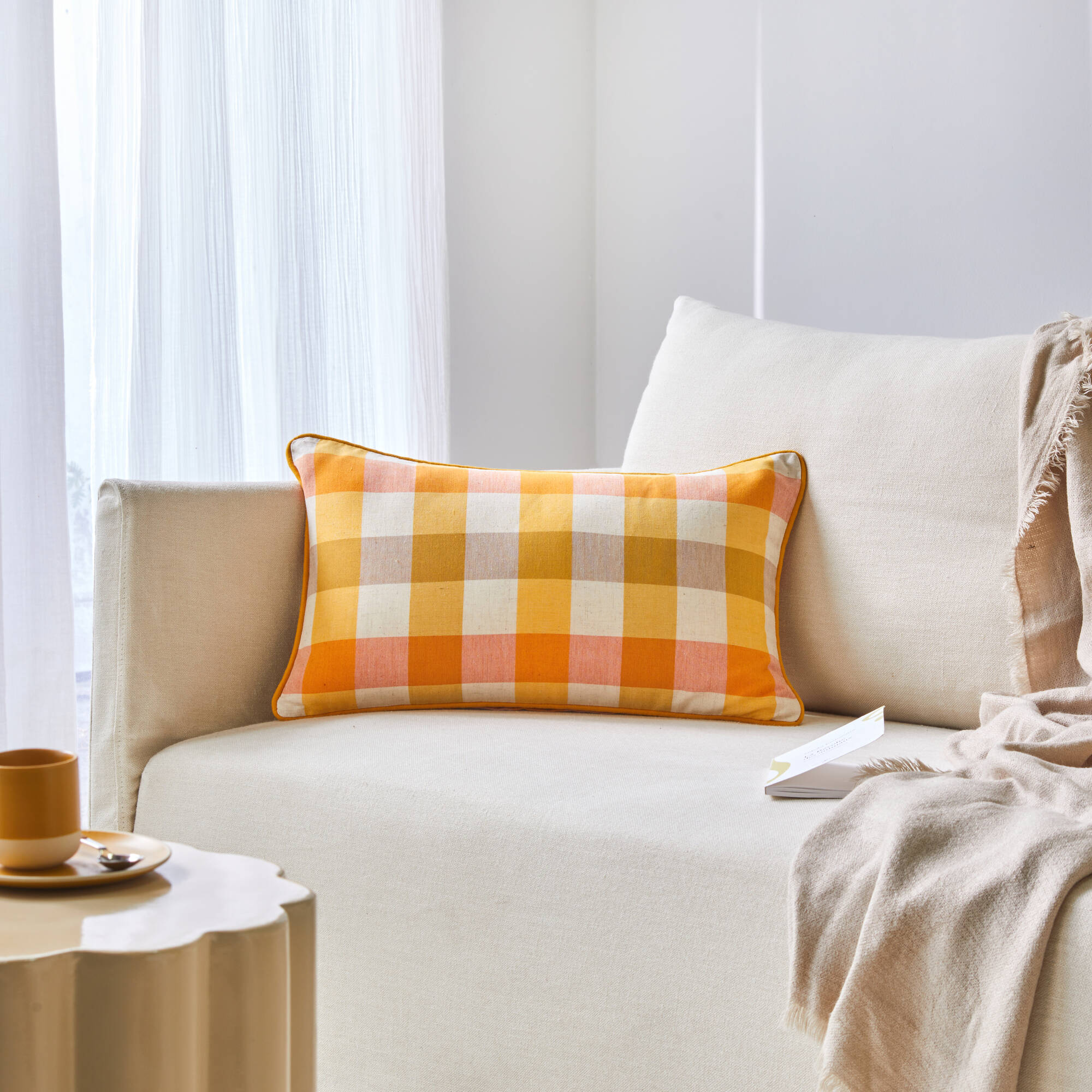 Coussin rectangulaire coton lin carreaux