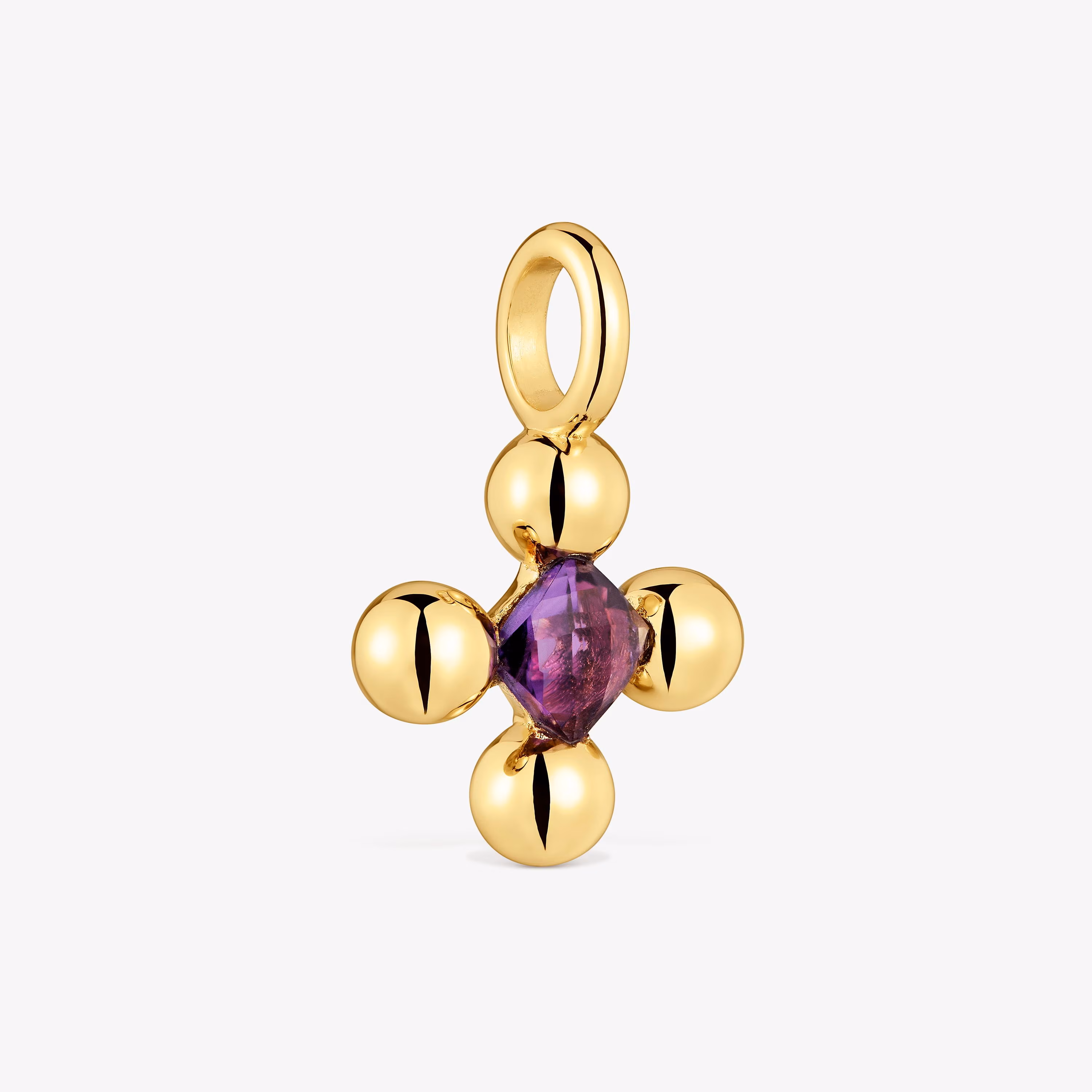 Colgante pequeño con baño de oro 18 kt sobre plata y amatista Sugar Party