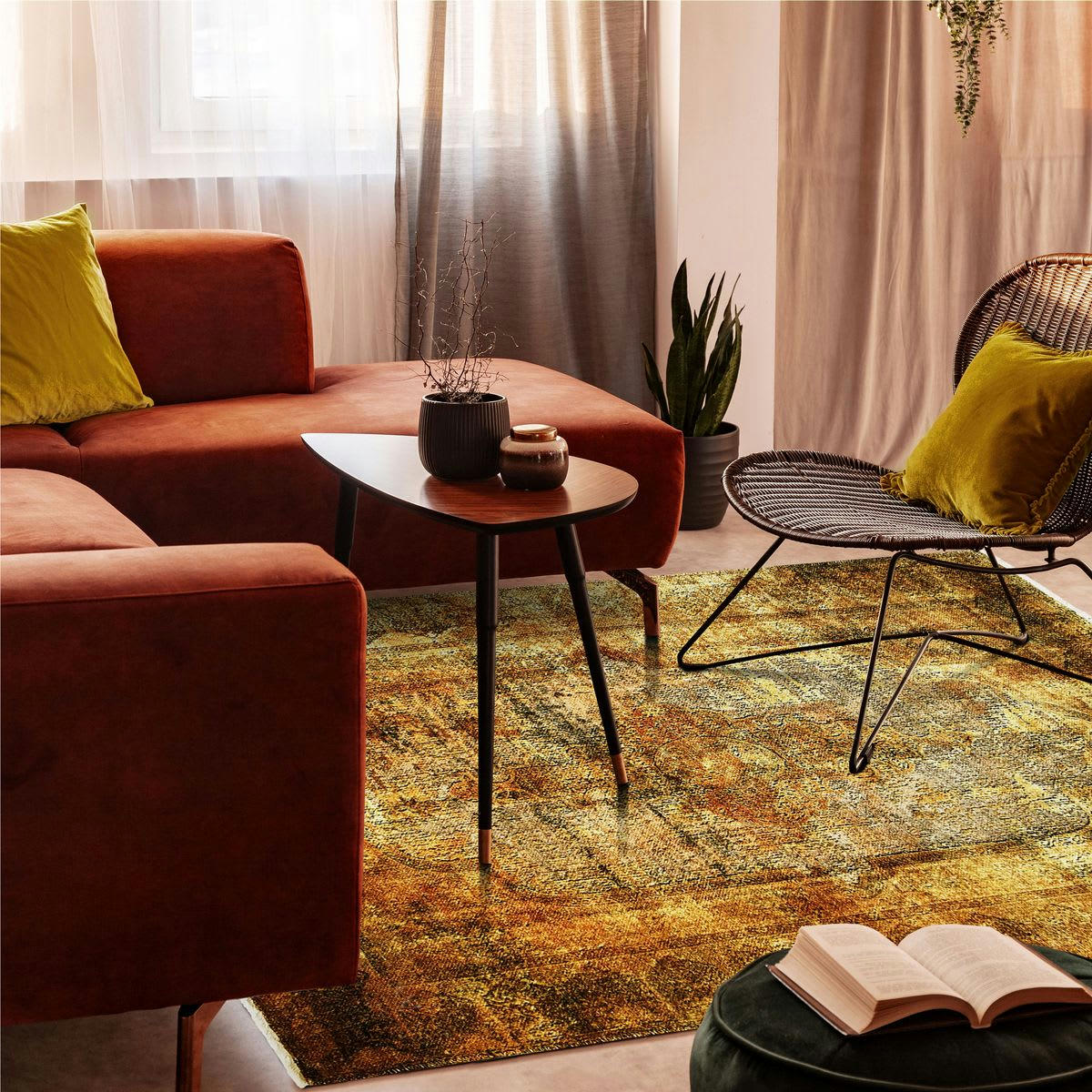 USURE - Tapis extra-doux motifs effet vintage médaillon jaune 120x170