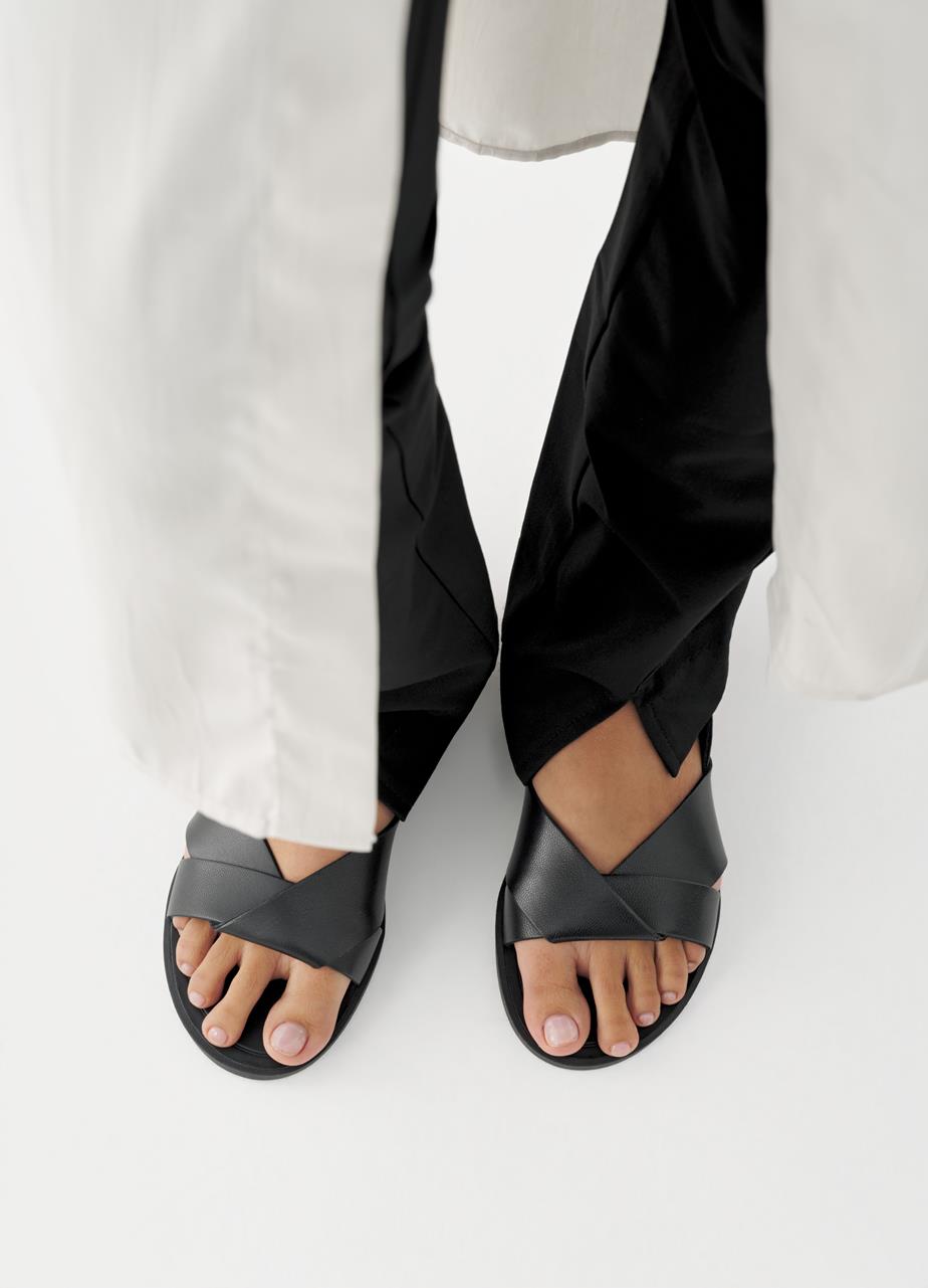 Tia 2.0 Sandals